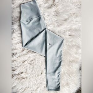 Alo Airlift Leggings - High Rise - 7/8 Length - Cool Blue - Size Small